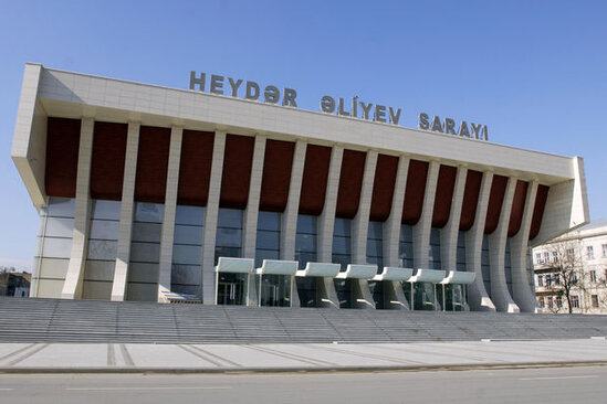 Heydər Əliyev adına Sarayın direktoru işdən çıxarıldı