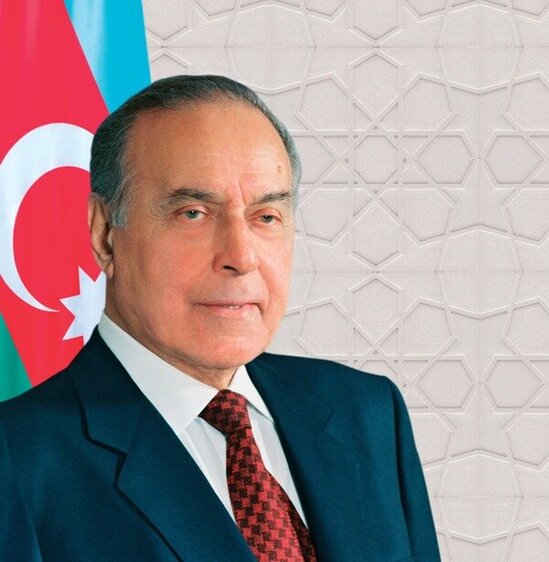 Heydər Əliyev - xalqımızın xilaskarı