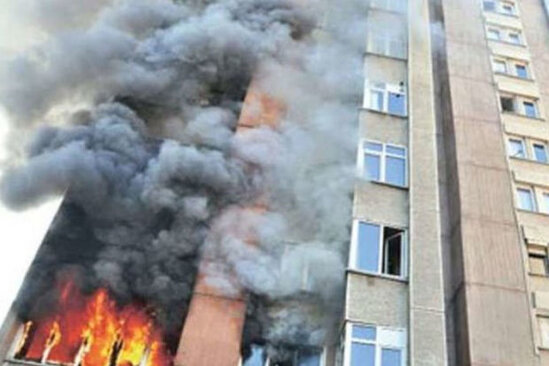 Sumqayıtda binada yanğın baş verdi