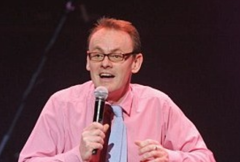 Məşhur komediyaçı vəfat etdi