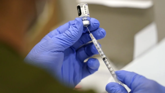 Azərbaycan on minlərlə insanın ölümünə səbəb olan virusa qarşı vaksin hazırladı