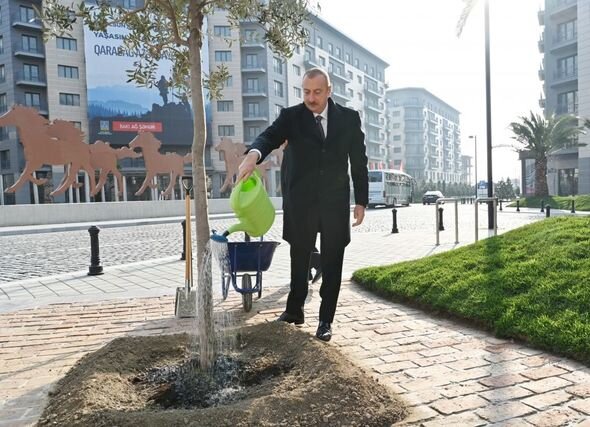 İlham Əliyev Ağ Şəhərdə təməlqoyma mərasimində iştirak edib - YENİLƏNİB + FOTO