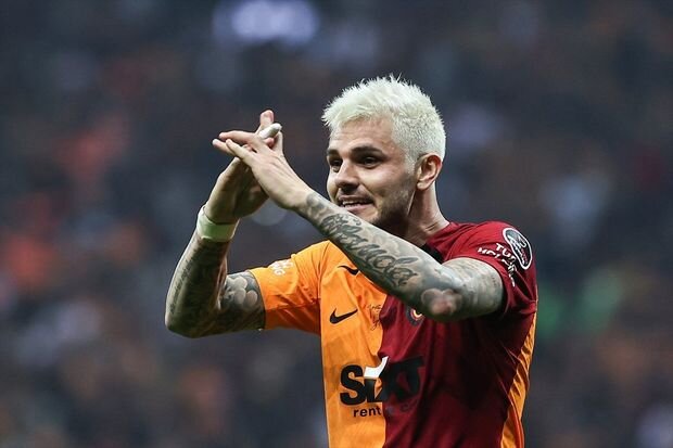 "Qalatasaray" İkardisiz qaldı