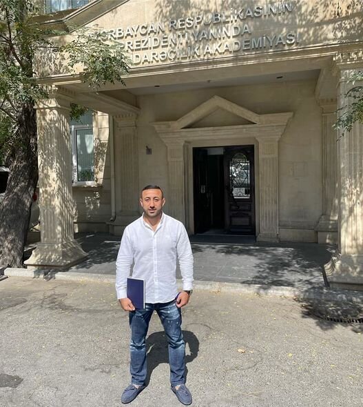 Məşhur idmançımız növbəti dəfə məzun oldu - FOTO