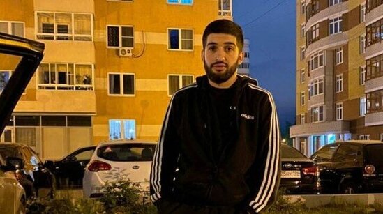 Azərbaycanlıları təhqir edən ermənini üzr istəməyə məcbur etdilər - Video yayıb yalvardı