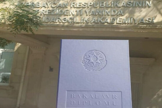 Məşhur idmançımız növbəti dəfə məzun oldu - FOTO