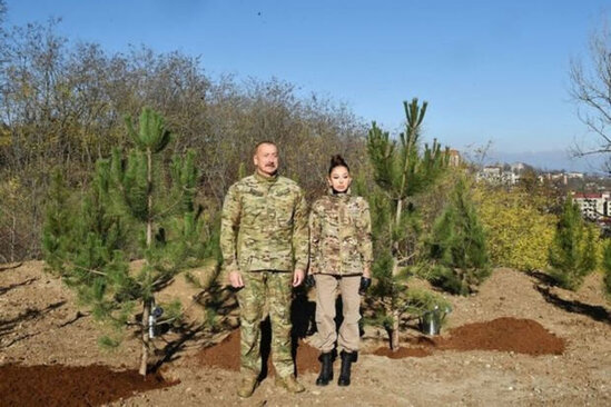 İlham Əliyev, Mehriban Əliyeva və ailə üzvləri Şuşada olublar - YENİLƏNİB