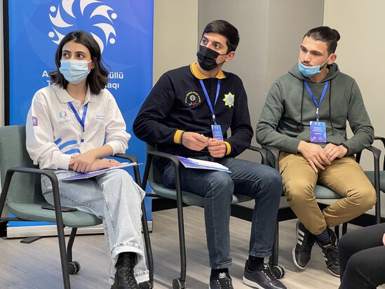 "Azərbaycan Könüllülərinin İnkişaf Proqramının" ilk təlimlərinə start verilib - FOTOLAR