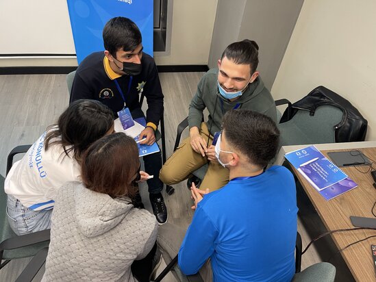 "Azərbaycan Könüllülərinin İnkişaf Proqramının" ilk təlimlərinə start verilib - FOTOLAR