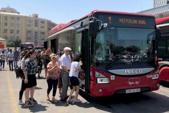ŞAD XƏBƏR : Bu şəxslər avtobuslardan pulsuz istifadə edəcək