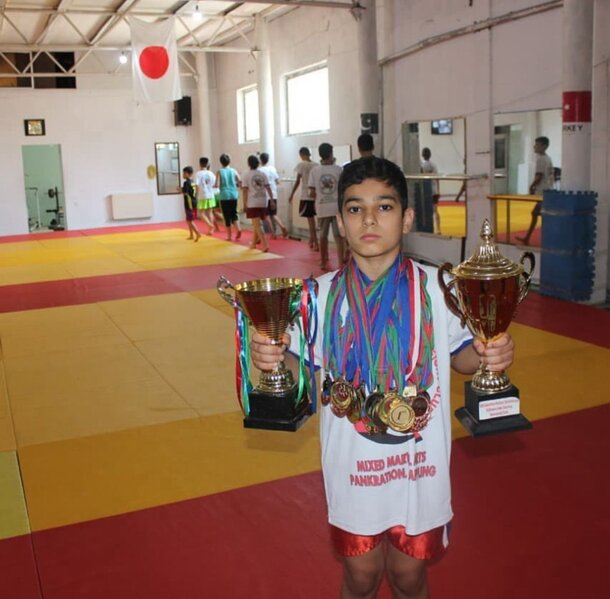 İstedadlı cüdoçular ölkədən didərgin salınır! Bu dəfə ata fəryadı! Aldadılan Qarabağ qazisindən ACF-də kim 1070 manat dəyərində hədiyyələr alıb?