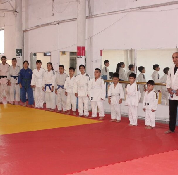 İstedadlı cüdoçular ölkədən didərgin salınır! Bu dəfə ata fəryadı! Aldadılan Qarabağ qazisindən ACF-də kim 1070 manat dəyərində hədiyyələr alıb?