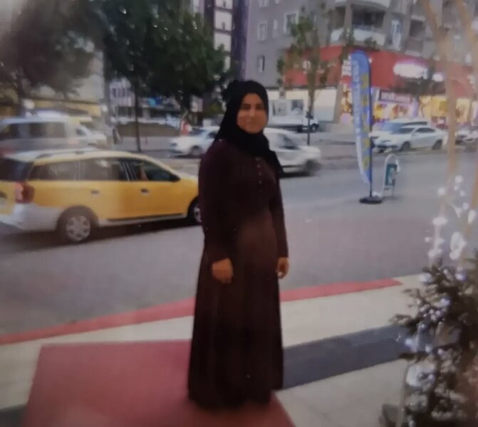 Həyat yoldaşını boğaraq öldürdü, polisə təslim oldu