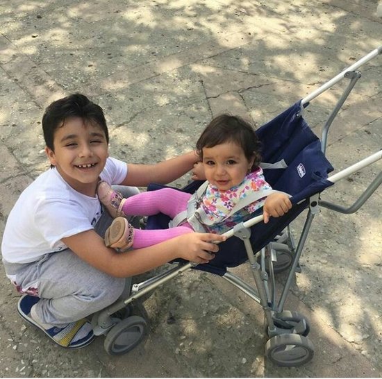 Röyanın keçmiş əri 3 həyat yoldaşından olan övladları ilə - Fotolar