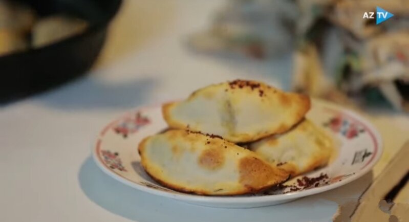 Azərbaycanın Florensiyasında "Xilə qutabı": bu təamın maraqlı hekayəsi var - VİDEO