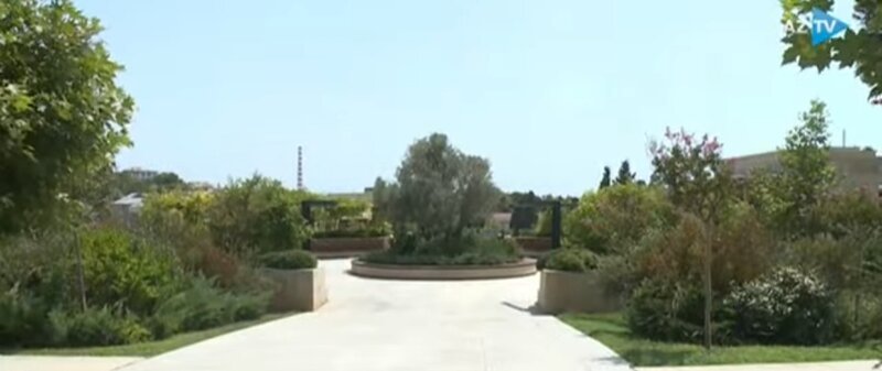 Uşaqlar parklarda atraksionlar tapa BİLMİR: SƏBƏB NƏDİR? - VİDEO