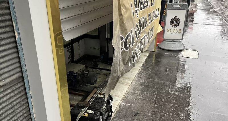 Milyonluq oğurluq edib eşşəklə qaçdı