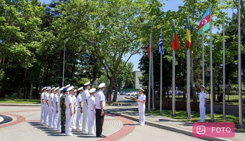 NATO-nun İstanbuldakı mərkəzində Azərbaycan bayrağı qaldırılıb