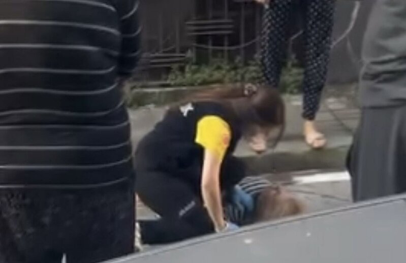 44 yaşlı qadın 5-ci mərtəbədən yıxılaraq həyatını itirdi