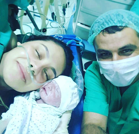 Ana olan Azərbaycanlı müğənni Sevdadan üzücü xəbər: "Böyrəklərim fəaliyyətini dayandırdı"+ Foto