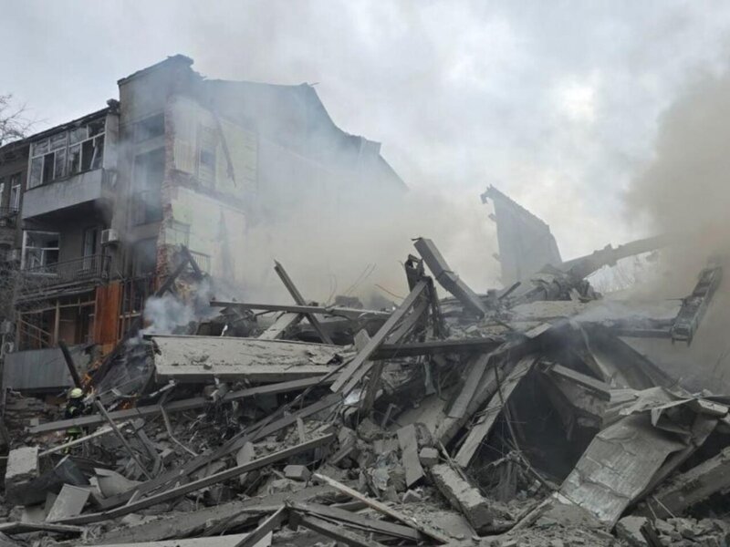 Xarkova hücum - 16 yaralı var