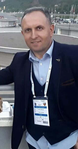 Saç əkimi zamanı halı pisləşdi, həyatını itirdi