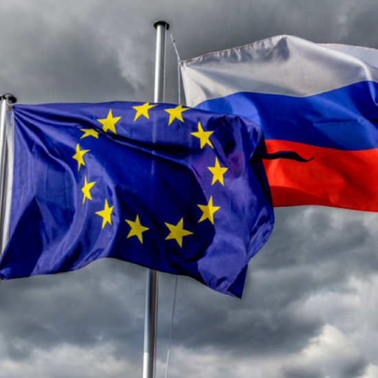 ЕС не может полностью отключить Россию от SWIFT