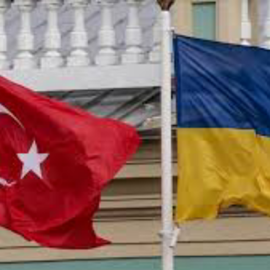 Турция оказывает гуманитарную помощь Украине