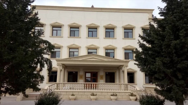 İnternat məktəbində olay - Direktor ağır yaralanan şagirdi niyə xəstəxanaya aparmağa qoymadı?