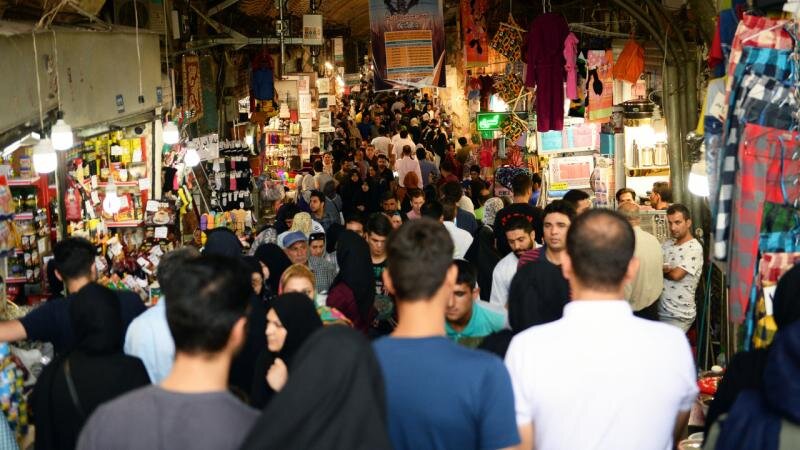 İranda təxminən 3 milyon insan tək yaşayır