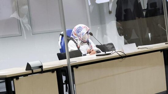 Almaniyada nasist həbs düşərgəsinin katibi 2 il müddətinə azadlıqdan məhrum edilib