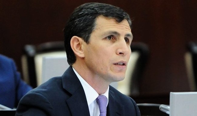 Azərbaycanda işıqlar söndü, Alov Qüllərində erməni bayrağı əks olundu