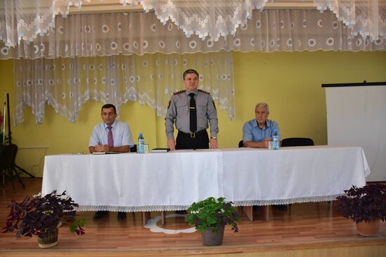 Məktəblilərə "ağ ölüm"ün fəsadları barədə ətraflı məlumat verilib