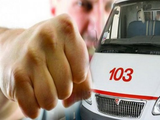 В Баку избили врача скорой помощи