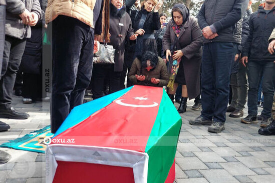 Şəhid Şəhriyar Əlibəylinin anası: "Evimin tək uşağı, gözümün nurunun bu evdə toyunu edəcəkdim" - FOTO