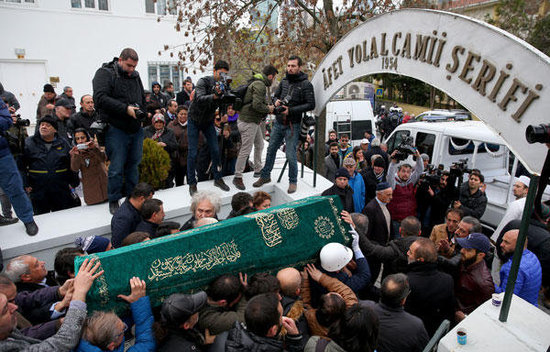 ŞOK! Faciəvi şəkildə ölən aktyor ölümündən sonra ortaya çıxdı - FOTOLAR