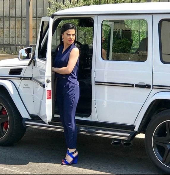 Cazibədar ATV aparıcısının "Gelandewagen"i - FOTO