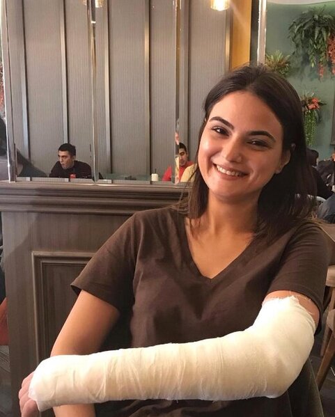 Qələbə xəbərini verən aparıcıdan ÜZÜCÜ XƏBƏR