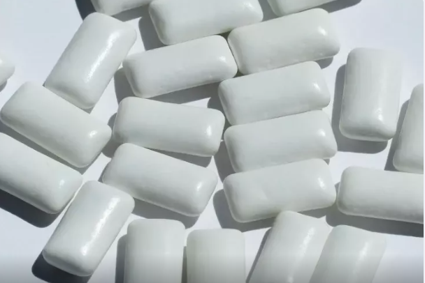 Saqqızın tarixi və zərərləri - niyə mədə üçün təhlükəlidir?