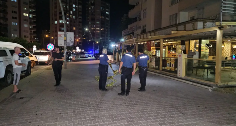 Kafeyə əl bombası atıb qaçan şübhəli saxlanıldı