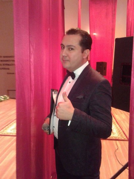 Məşhur aparıcımız infaktdan dünyasını dəyişdi - FOTOLAR