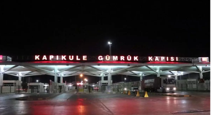 Keçmiş polis tırda ölü tapıldı