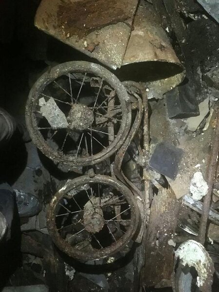 Karantindən bezən kişi evinin altında 120 yaşlı bir TUNEL TAPDI