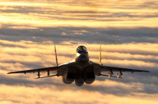 F7 qırıcı təyyarəsi qəzaya düşdü