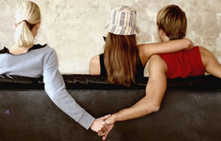 "Kişilər niyə bütün qadınları "ələ keçirmək" istəyirlər?" - AÇIQLAMA