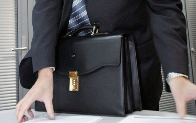 Kollec direktoru işdən çıxarıldı