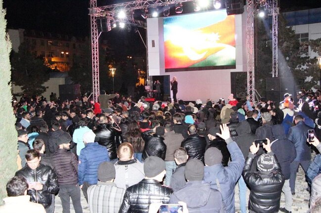 Yevlaxda möhtəşəm konsert - FOTOLAR