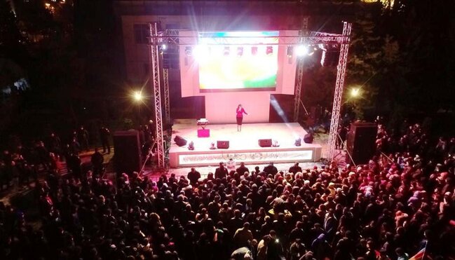 Yevlaxda möhtəşəm konsert - FOTOLAR