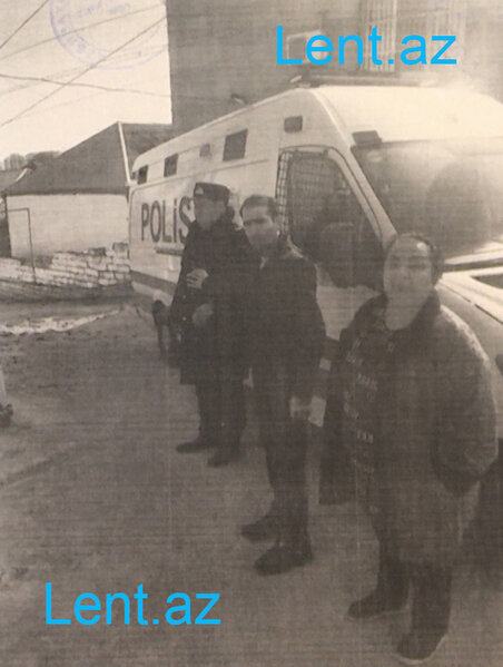 Ata 2 yaşlı oğluna 9 bıçaq vurdu - Bakıda QANDONDURAN CİNAYƏT