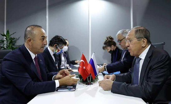 Çavuşoğlu Lavrov və Kuleba ilə danışdı